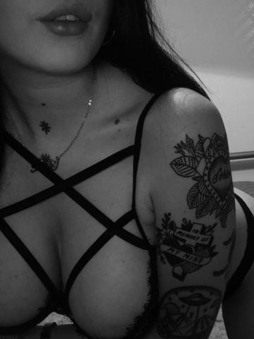Индивидуалка Эвелина Фотография 5